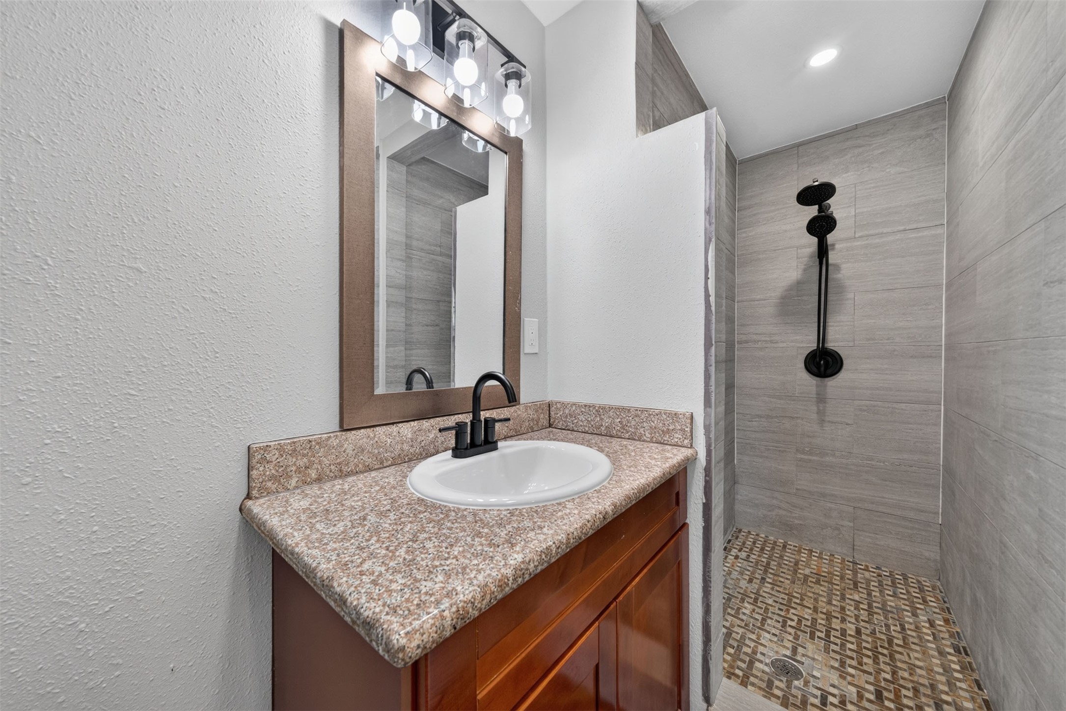 6855 Richwood Road Houston, TX 77087 - Photo 23 of 33 Gallery Image 23