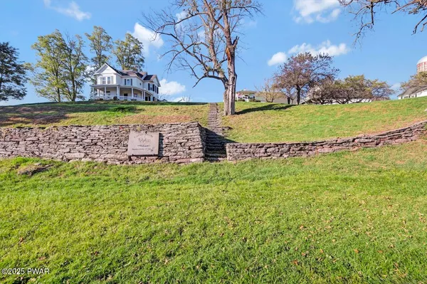$1,600,000 | Undisclosed Address, Tyler Hill, PA 18469