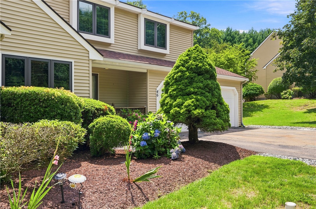 80 Fisher Road, Unit 46 Cumberland, RI 02864 - Photo 4 of 49 Gallery Image 4