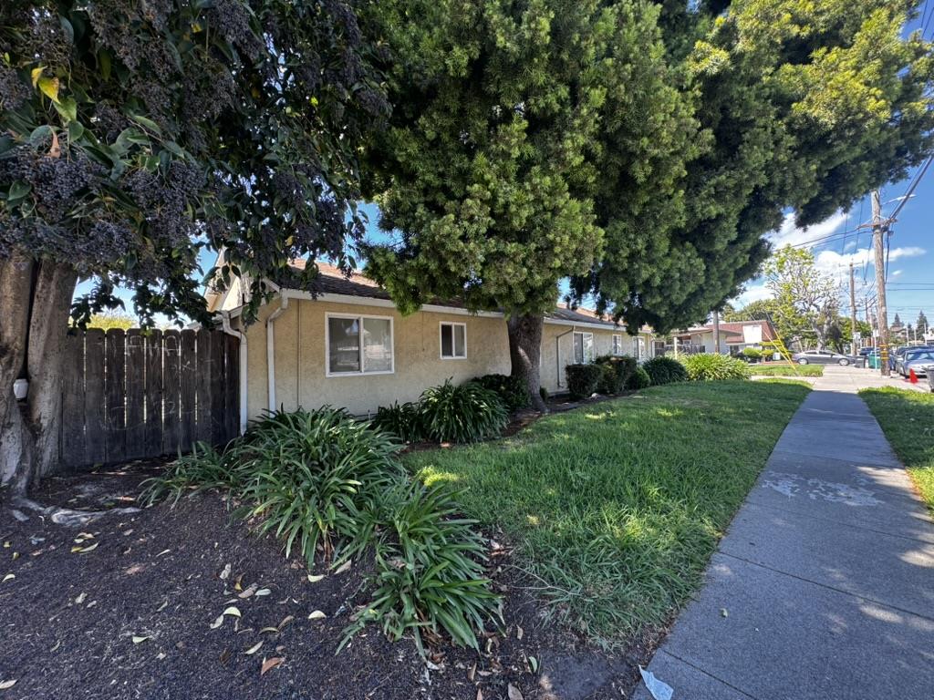 26047 Gading Road Hayward, CA 94544 - Photo 10 of 83