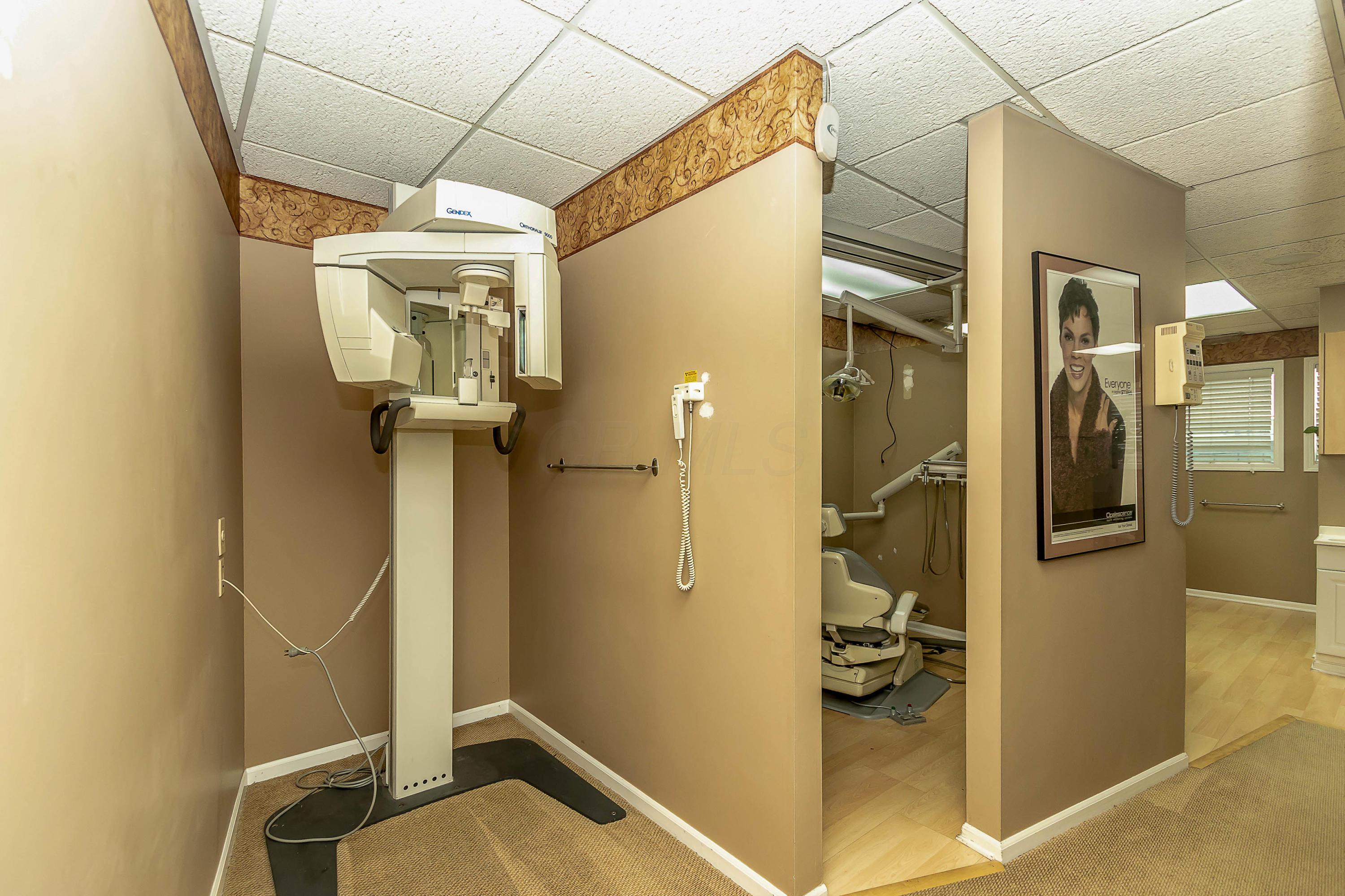 7215 Sawmill Road, Unit 210 Dublin, OH 43016 - Photo 13 of 31 Could be enclosed as an office or extended into the area where the x-ray machine is for an even bigger private office.