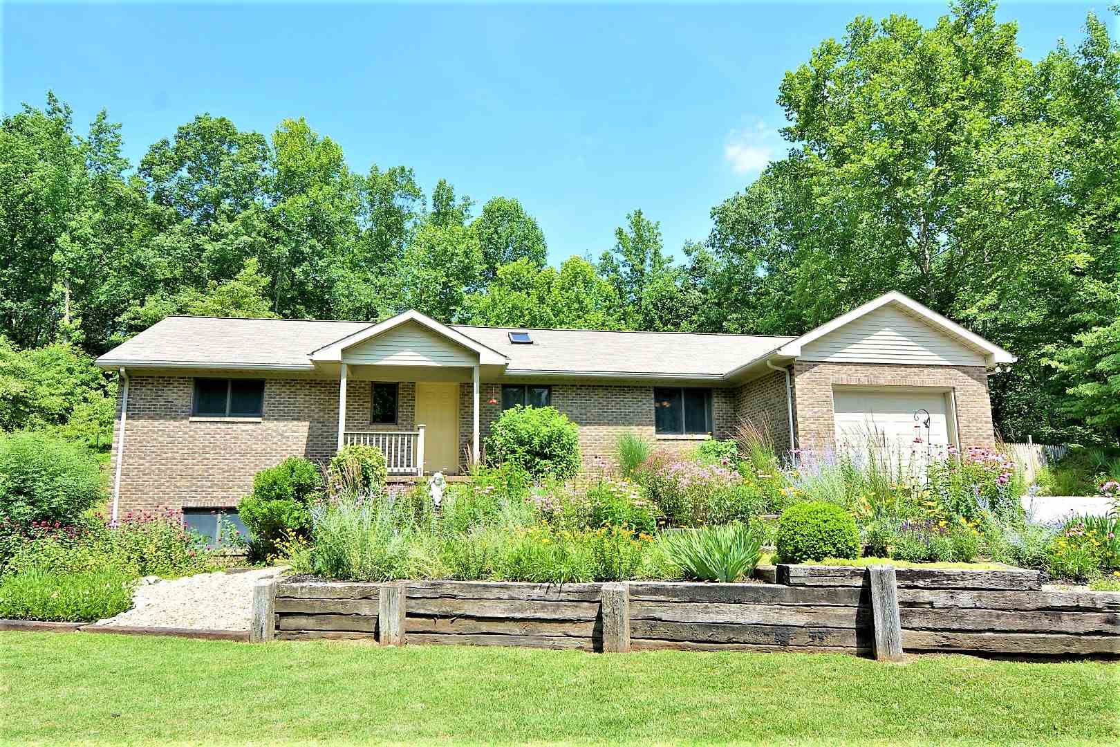398 West Eble Road Boonville, IN 47601 - Photo 2 of 35 Gallery Image 2