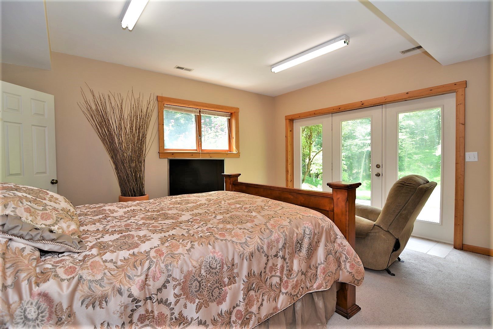 398 West Eble Road Boonville, IN 47601 - Photo 16 of 35 Gallery Image 16