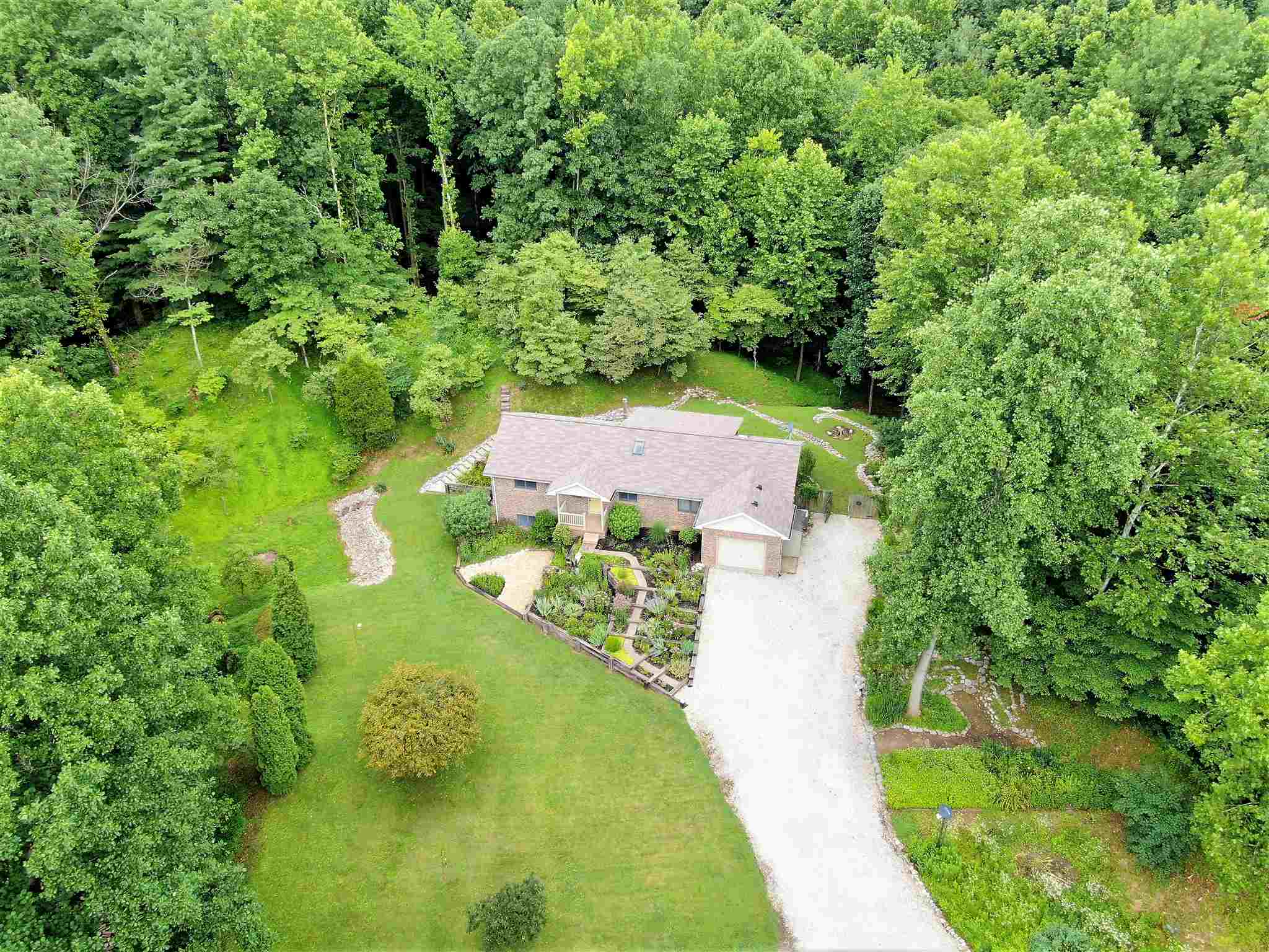 398 West Eble Road Boonville, IN 47601 - Photo 34 of 35 Gallery Image 34