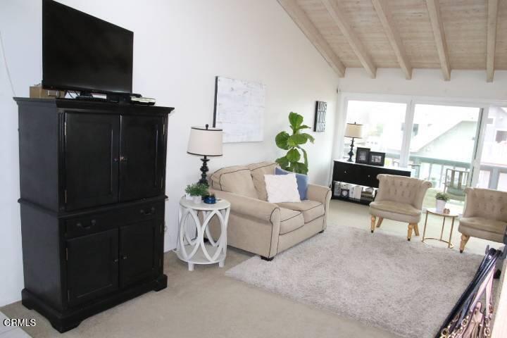 5143 Neptune Square Oxnard, CA 93035 - Photo 6 of 22 _p06