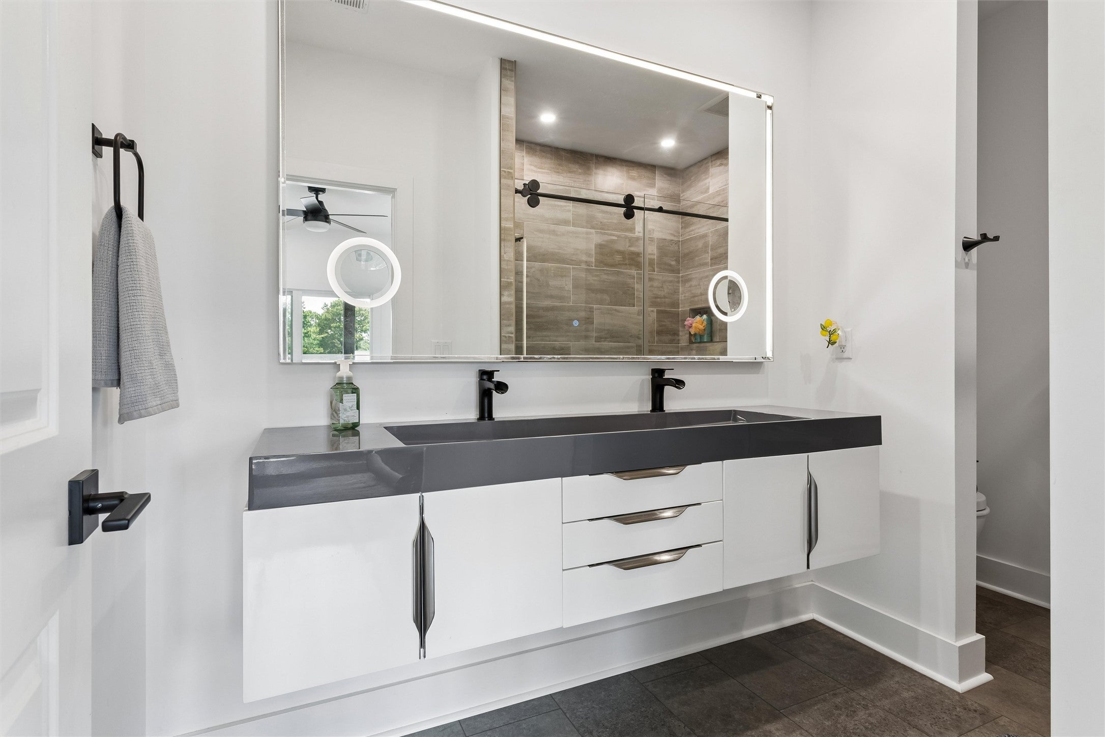 256 T Hunts Neck Road Poquoson, VA 23662 - Photo 44 of 99 Gallery Image 44