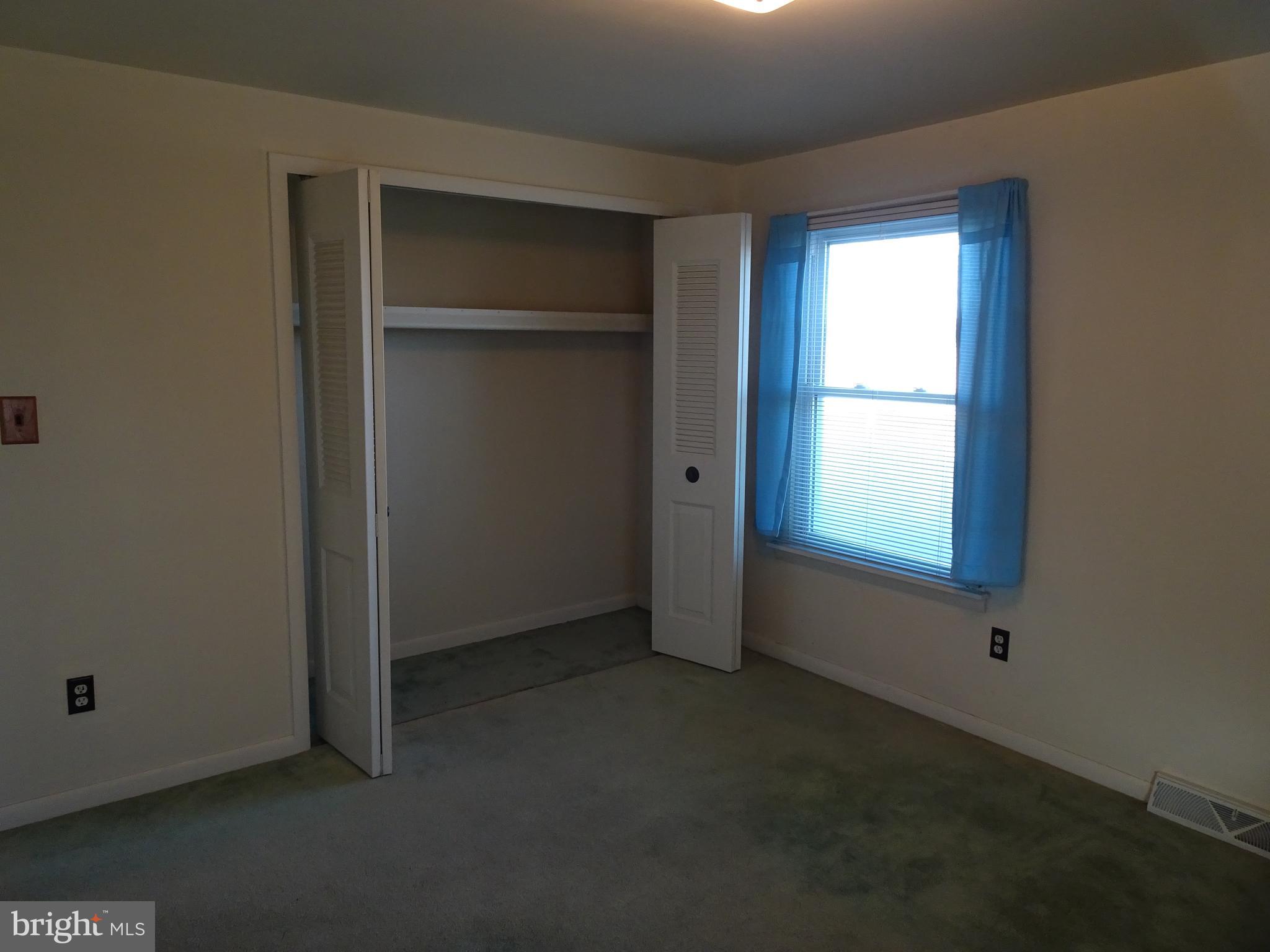 12672 Oakland Road Ridgely, MD 21660 - Photo 16 of 38 Front Bedroom