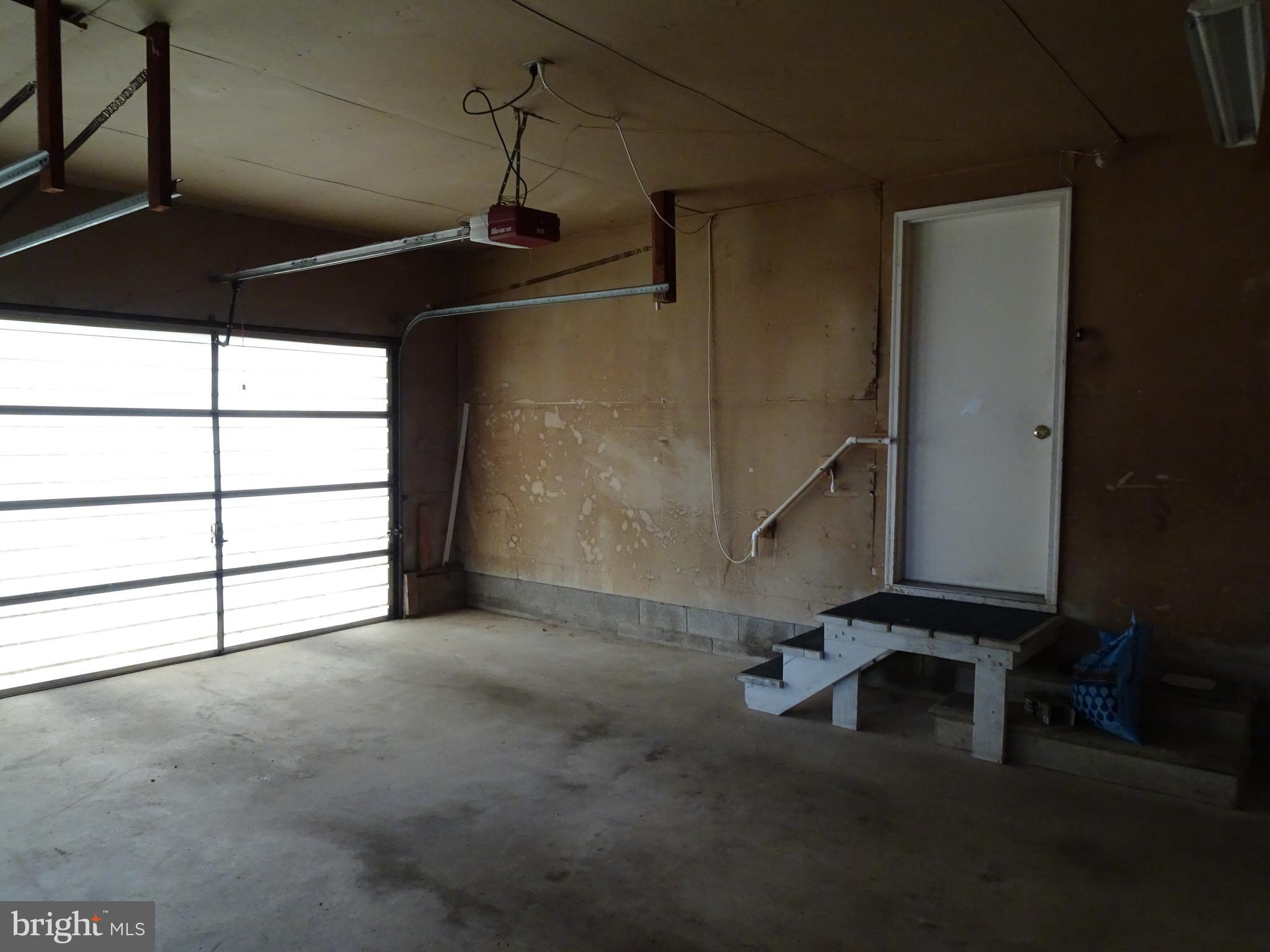 12672 Oakland Road Ridgely, MD 21660 - Photo 28 of 38 Garage entry to Kitchen