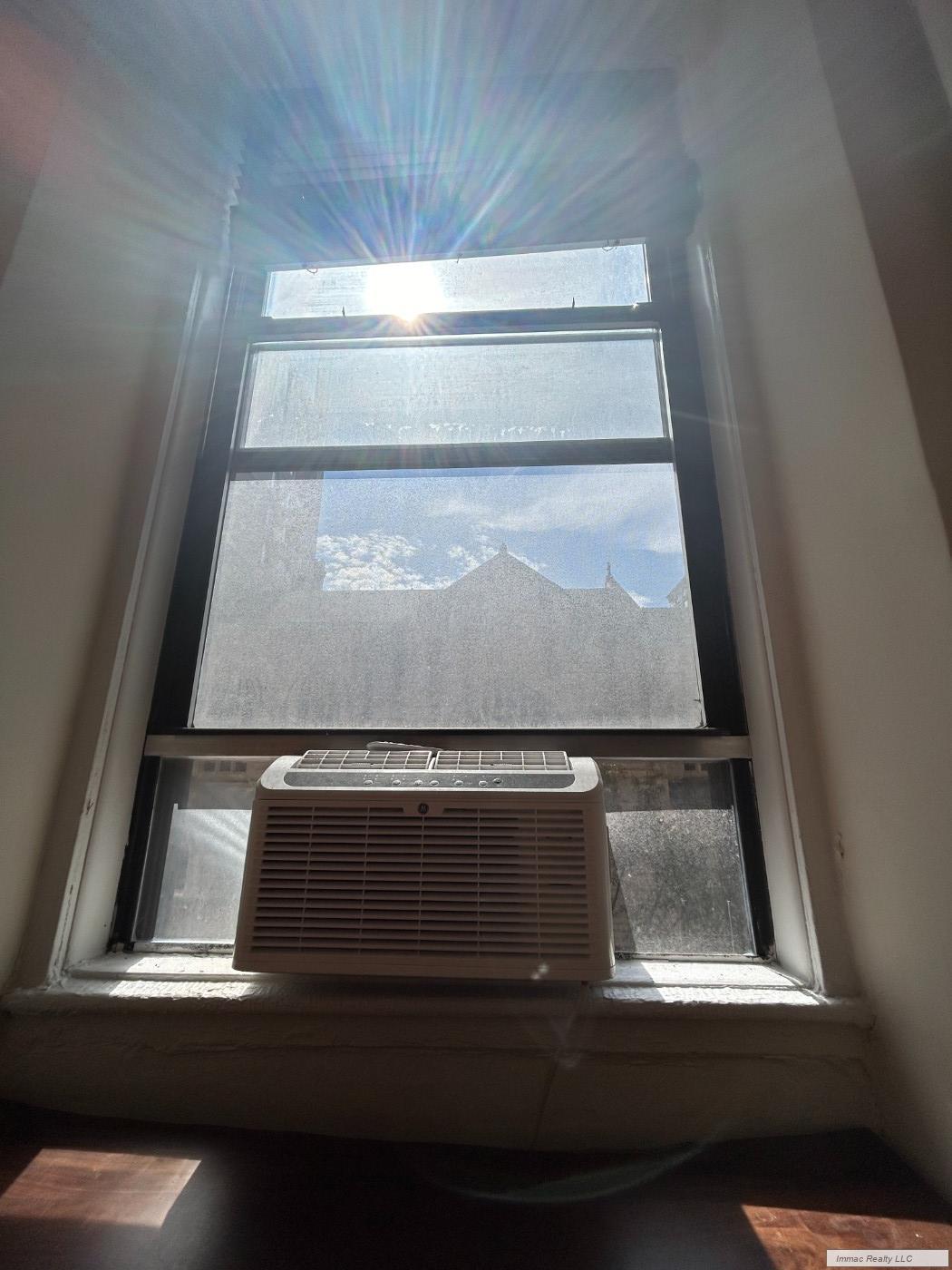 560 West End Avenue, Unit 4E Manhattan, NY 10024 - Photo 13 of 29 Photo 13