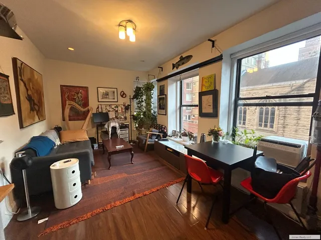 $3,500 | 560 West End Avenue, Unit 4E | Upper West Side