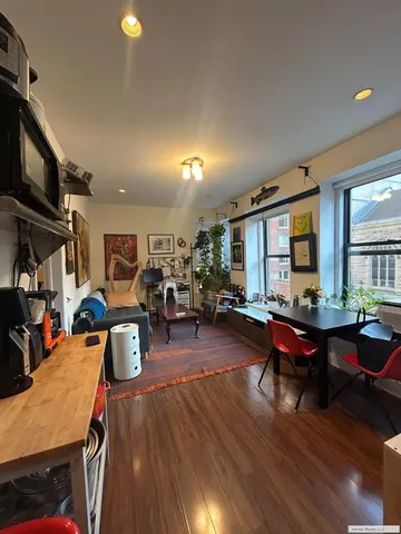 $3,500 | 560 West End Avenue, Unit 4E | Upper West Side