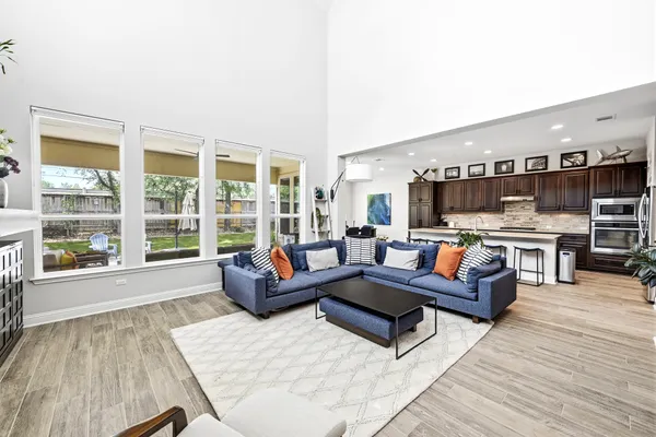 $3,200 | 8900 Jodie Lane, Austin, TX 78748