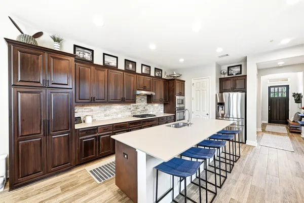 $3,200 | 8900 Jodie Lane, Austin, TX 78748