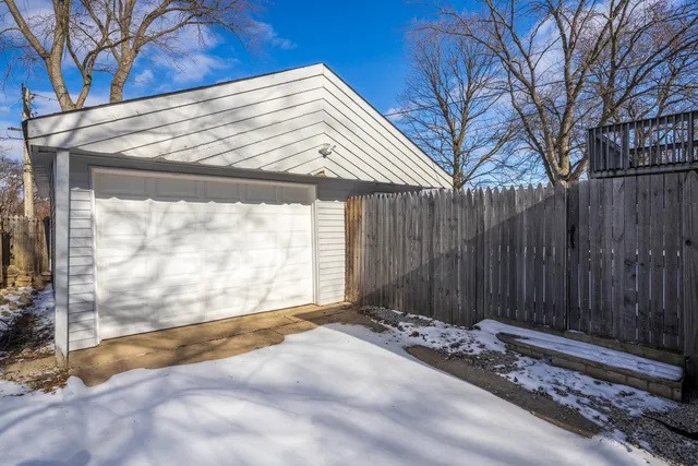 $199,000 | 316 Sangamon Street, Park Forest, IL 60466