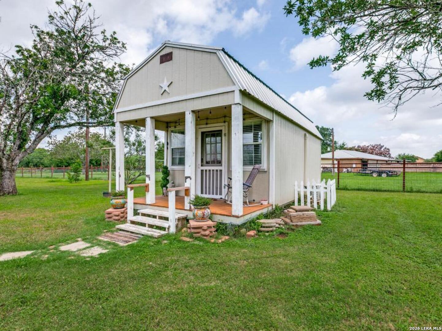 14944 Stuart Road San Antonio, TX 78223 - Photo 13 of 20