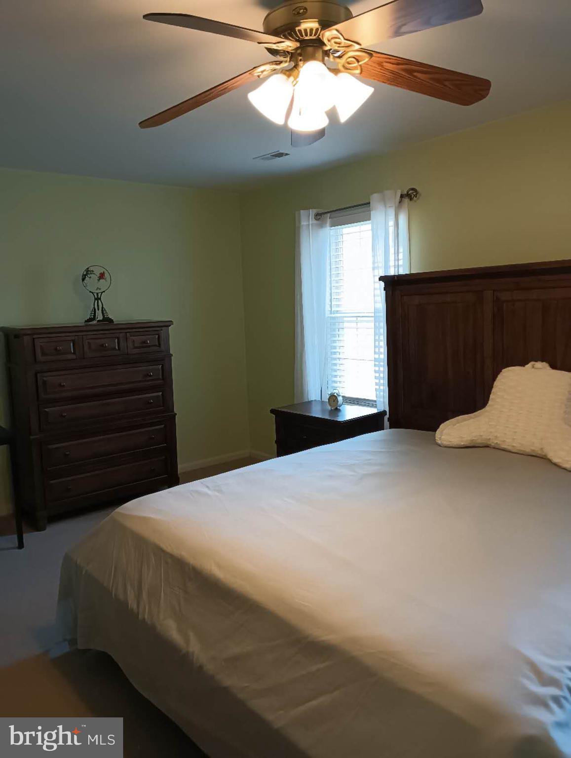 10360 Castlehedge Terrace Silver Spring, MD 20902 - Photo 10 of 11 Gallery Image 10