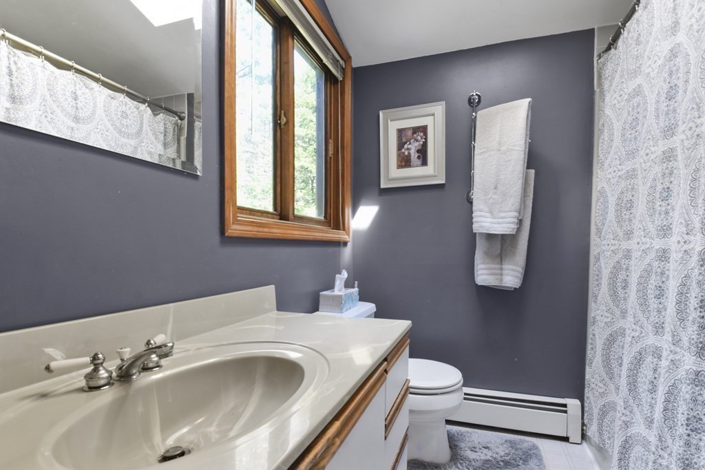 15 Valley Road Hampstead, NH 03841 - Photo 27 of 40