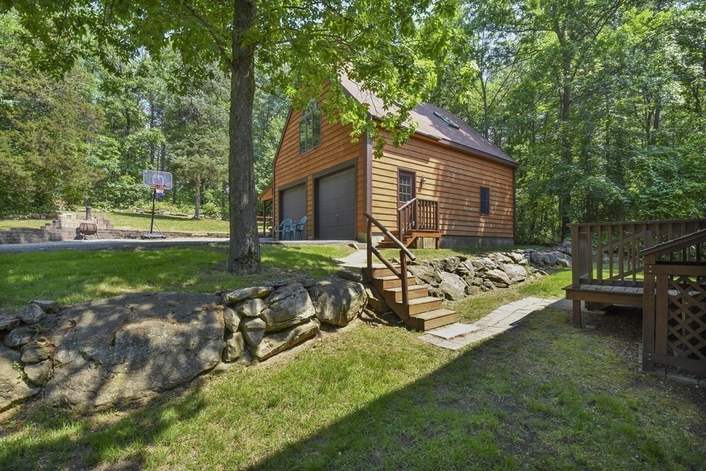 15 Valley Road Hampstead, NH 03841 - Photo 35 of 40