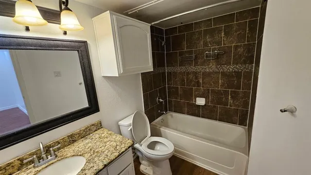 $2,100 | 3934 Brandon Park Drive, Garland, TX 75044