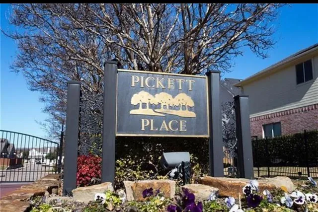 $2,100 | 3934 Brandon Park Drive, Garland, TX 75044