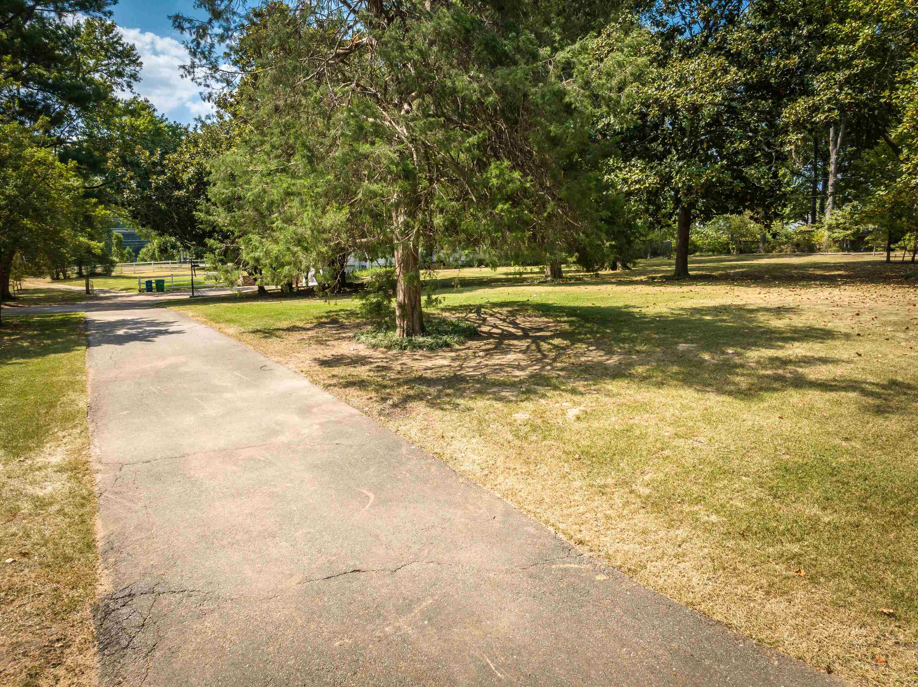 2099 Sunset Road Germantown, TN 38138 - Photo 38 of 39 Gallery Image 38