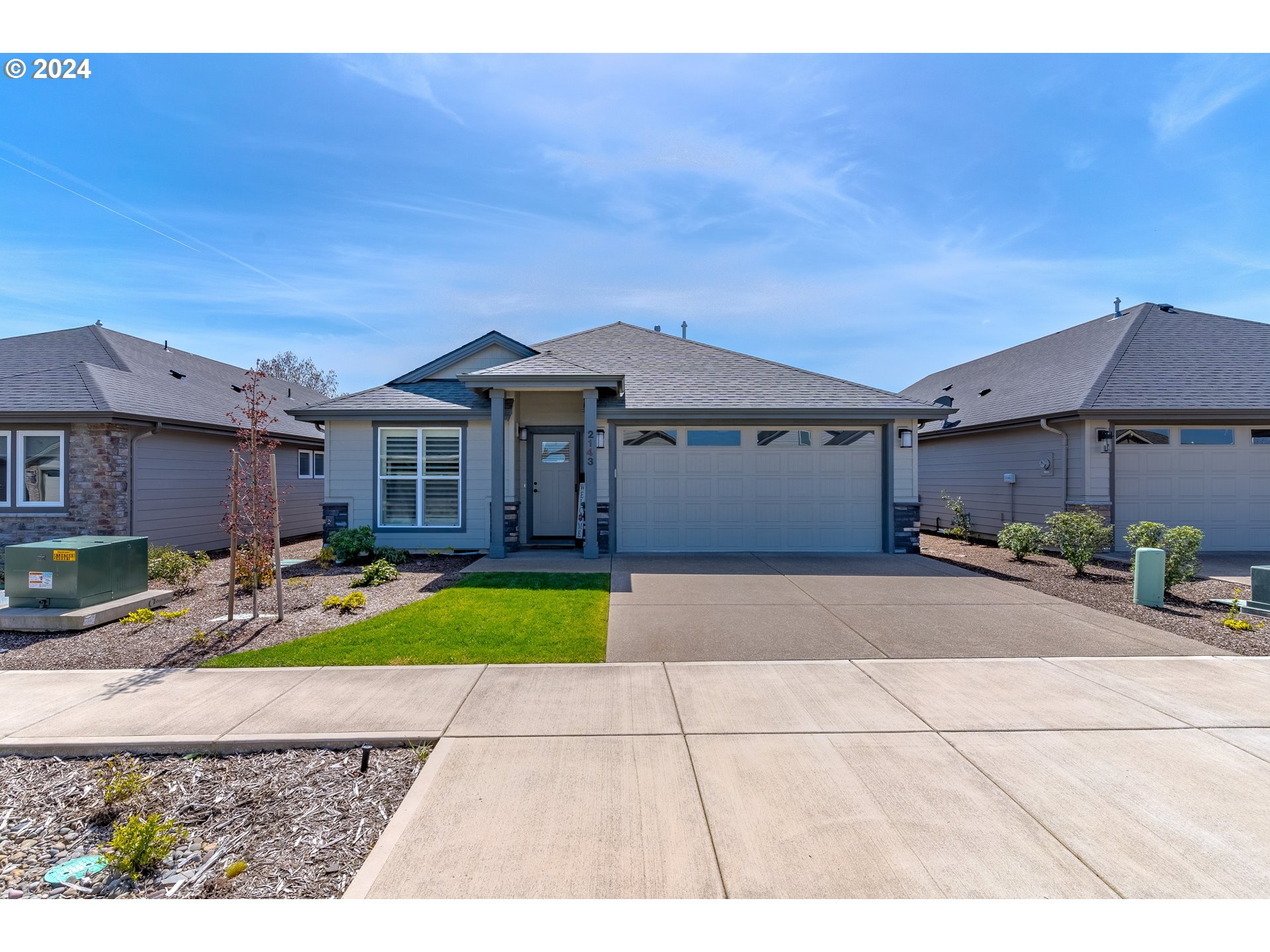 2143 Southeast Academy St