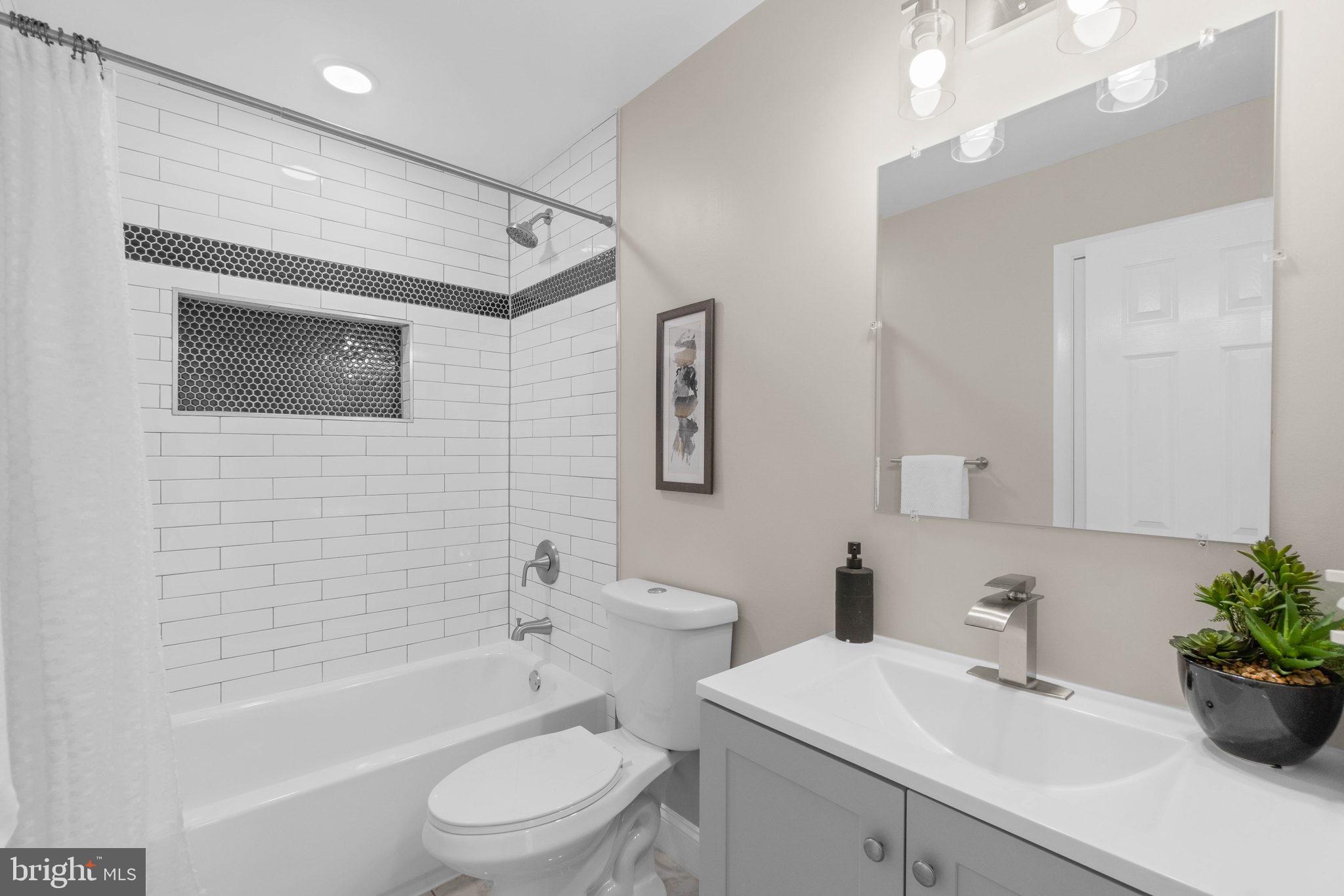 8451 Spring Road Pasadena, MD 21122 - Photo 19 of 47 Gallery Image 19