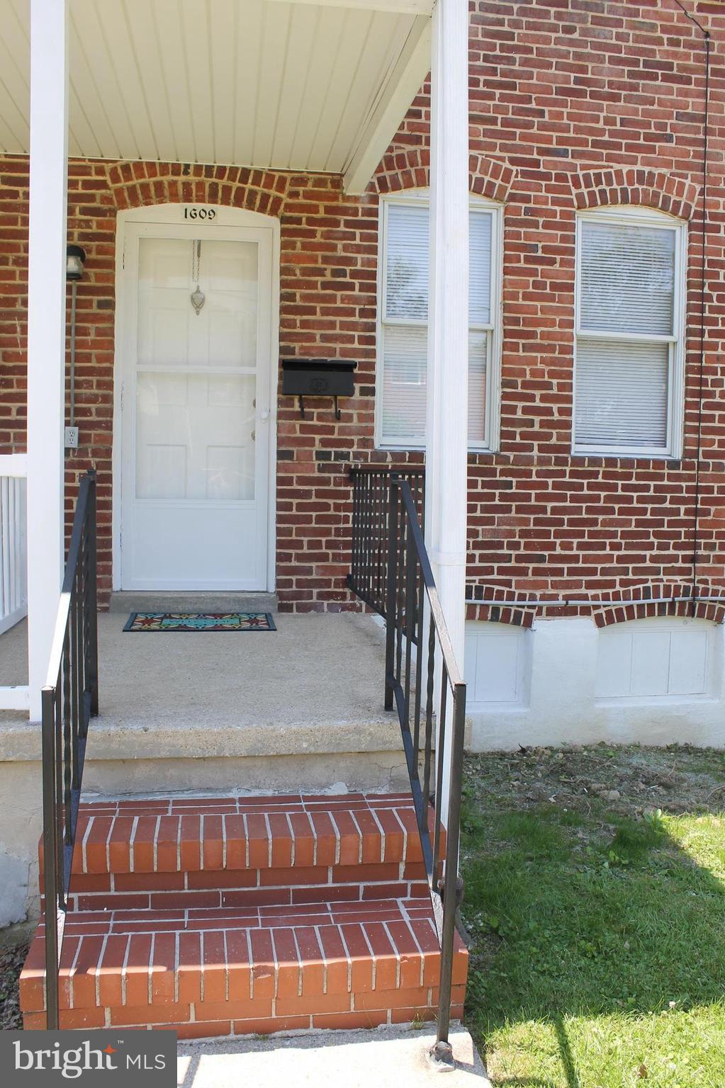 1609 Naturo Road Towson, MD 21286 - Photo 3 of 17 Exterior (Front)