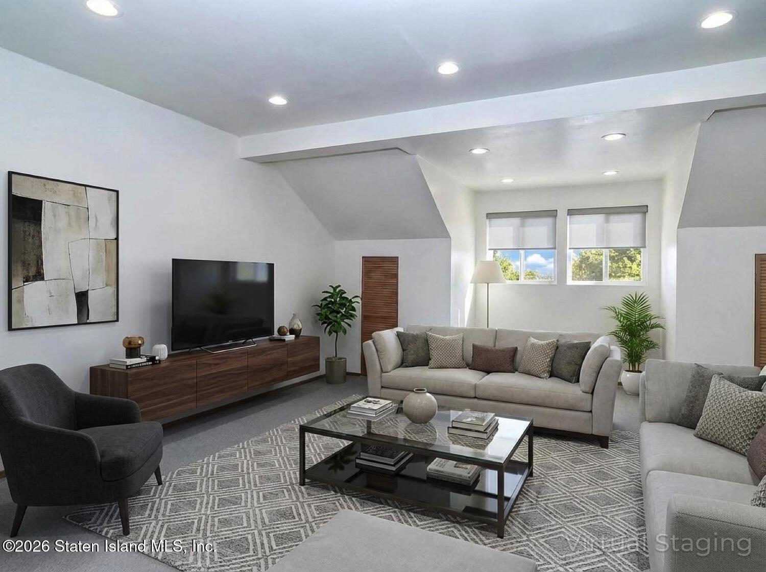 291 D Signs Road, Unit D Staten Island, NY 10314 - Photo 18 of 21 IMG_8391a