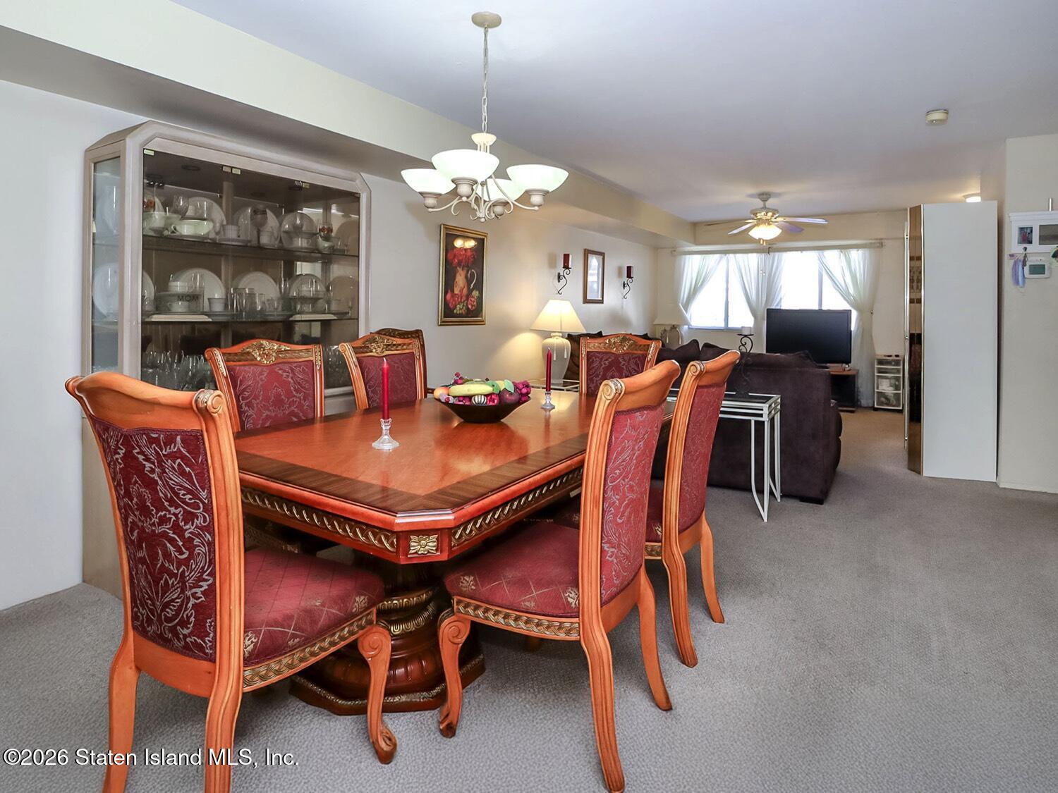 291 D Signs Road, Unit D Staten Island, NY 10314 - Photo 4 of 21 IMG_8371