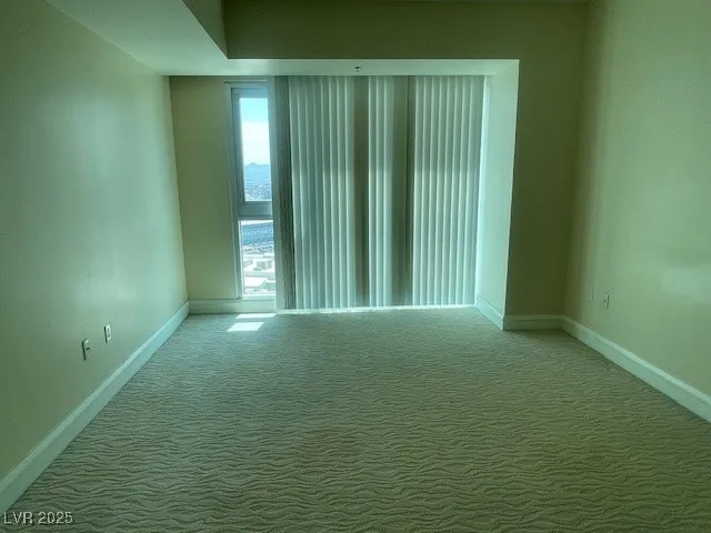 $2,900 | 2700 South Las Vegas Boulevard, Unit 2308, Las Vegas, NV 89109