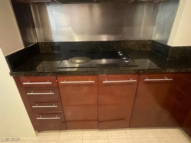 $2,900 | 2700 South Las Vegas Boulevard, Unit 2308, Las Vegas, NV 89109