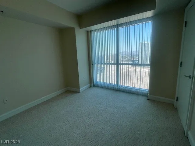 $2,900 | 2700 South Las Vegas Boulevard, Unit 2308, Las Vegas, NV 89109