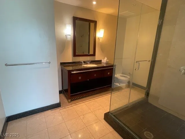 $2,900 | 2700 South Las Vegas Boulevard, Unit 2308, Las Vegas, NV 89109