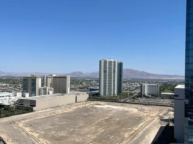 $2,900 | 2700 South Las Vegas Boulevard, Unit 2308, Las Vegas, NV 89109