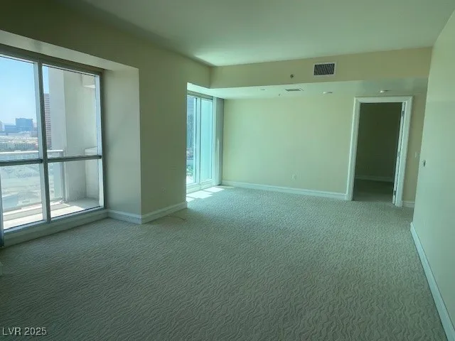 $2,900 | 2700 South Las Vegas Boulevard, Unit 2308, Las Vegas, NV 89109