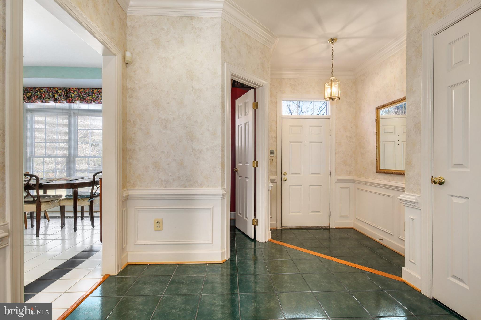 8402 Bells Ridge Terrace Potomac, MD 20854 - Photo 3 of 51 Gallery Image 3