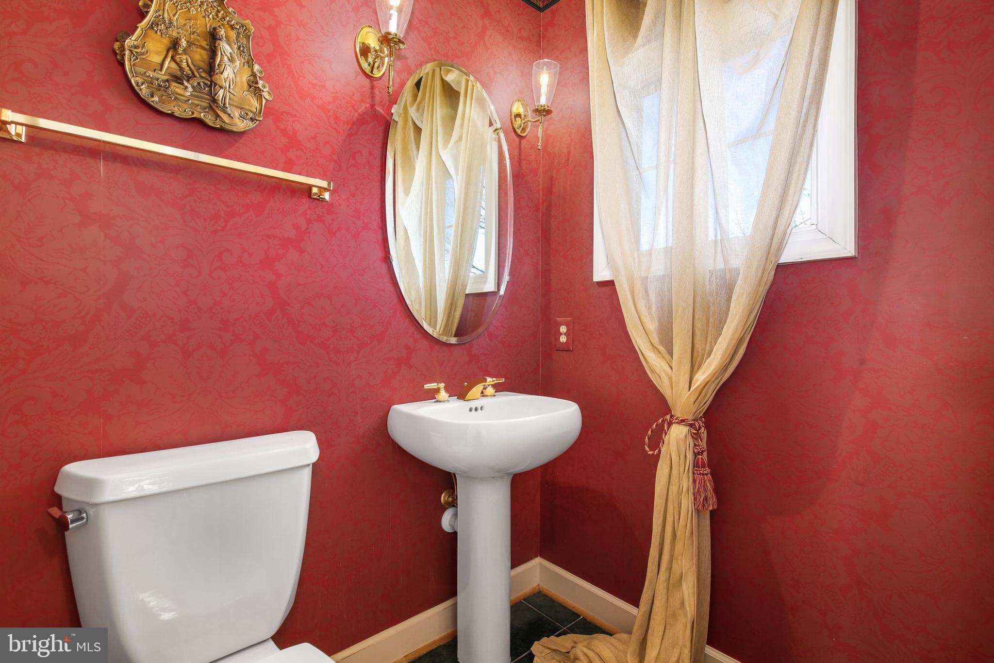 8402 Bells Ridge Terrace Potomac, MD 20854 - Photo 22 of 51 Gallery Image 22