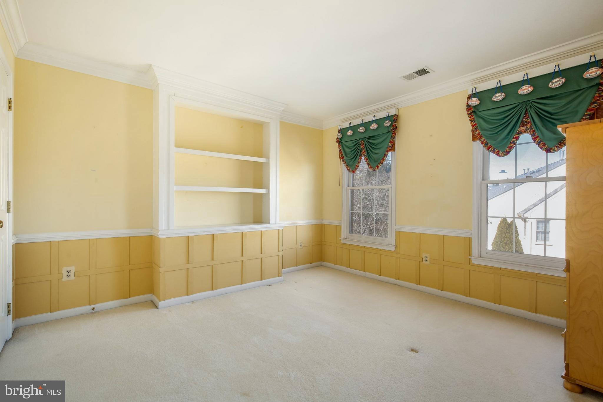 8402 Bells Ridge Terrace Potomac, MD 20854 - Photo 32 of 51 Gallery Image 32