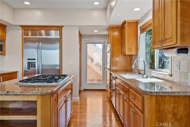 $2,795,000 | 944 5th Street, Hermosa Beach, CA 90254