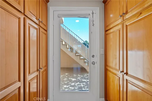 $2,795,000 | 944 5th Street, Hermosa Beach, CA 90254