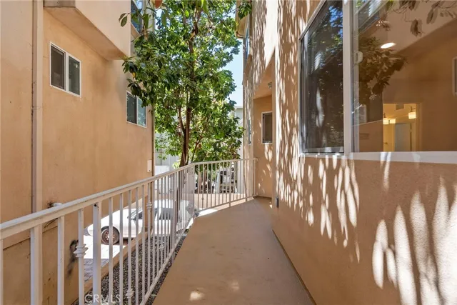 $2,795,000 | 944 5th Street, Hermosa Beach, CA 90254