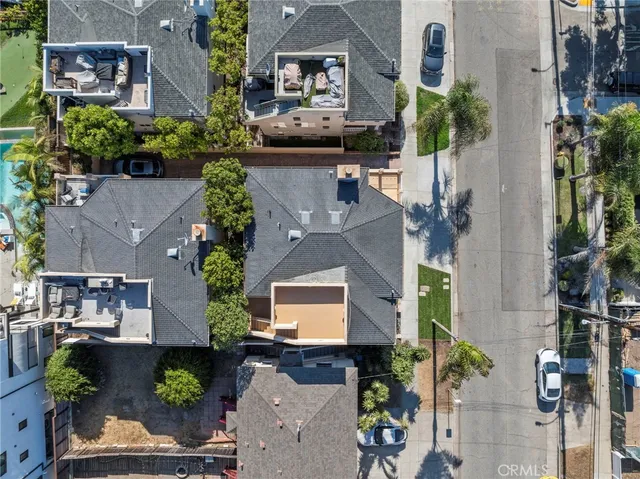 $2,795,000 | 944 5th Street, Hermosa Beach, CA 90254