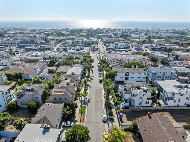 $2,795,000 | 944 5th Street, Hermosa Beach, CA 90254