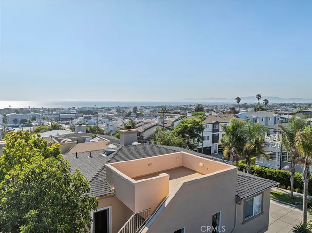 $2,795,000 | 944 5th Street, Hermosa Beach, CA 90254