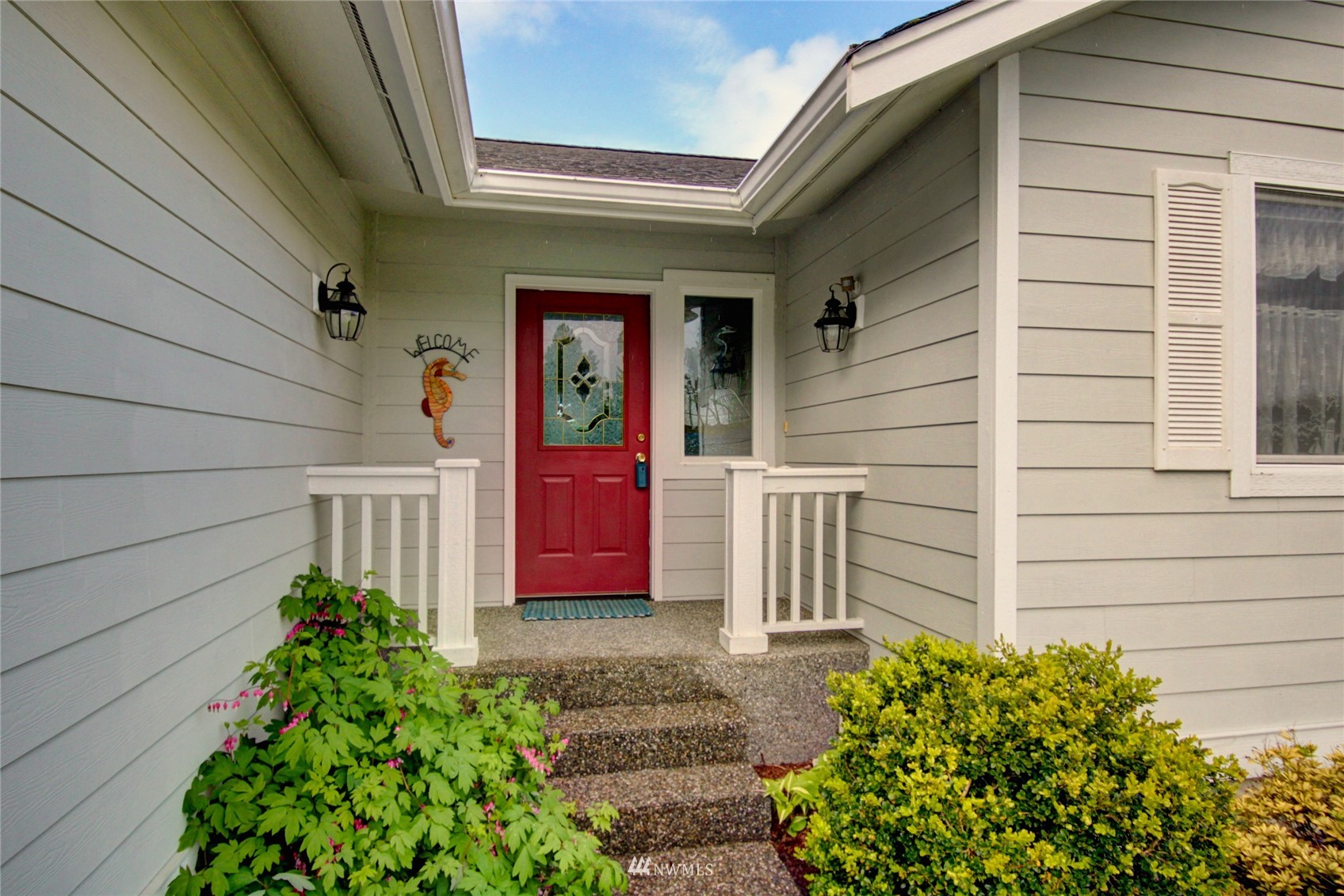 8265 Comox Road Blaine, WA 98230 - Photo 2 of 40 Gallery Image 2