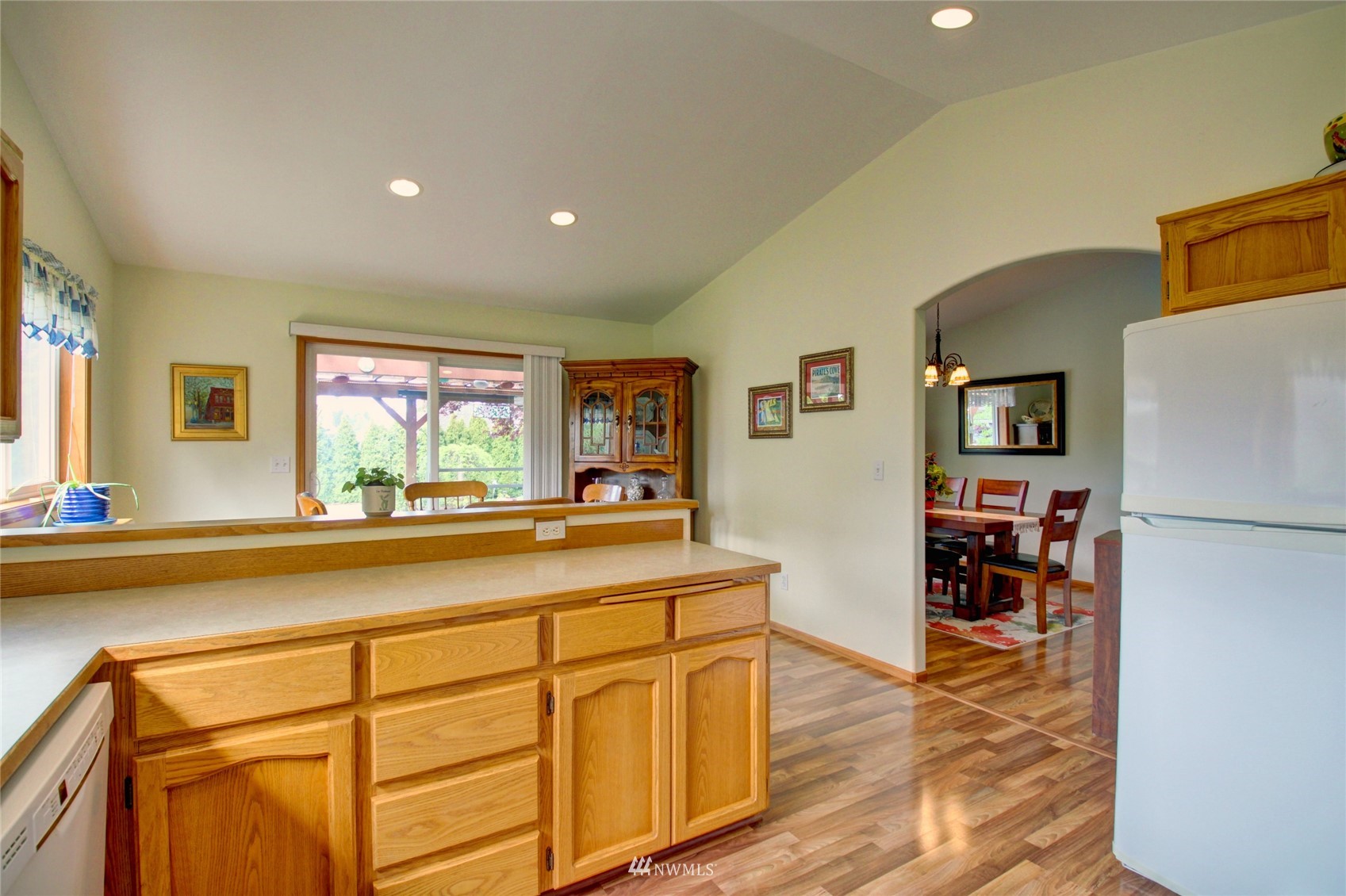8265 Comox Road Blaine, WA 98230 - Photo 27 of 40 Gallery Image 27