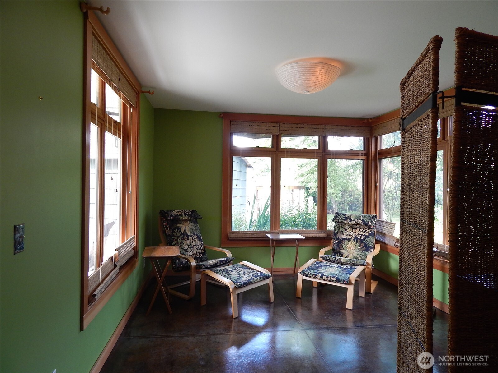 7321 35th Avenue Southwest Seattle, WA 98126 - Photo 9 of 35