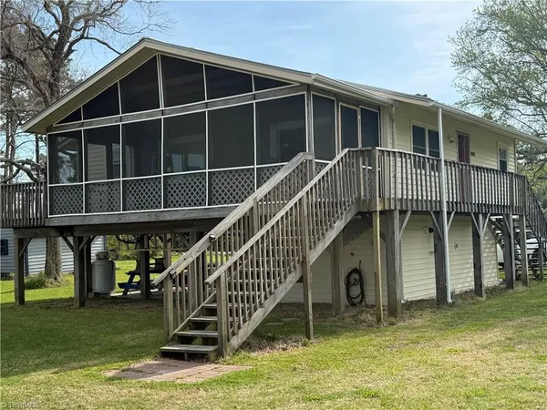 $549,900 | 197 South River Drive, Beaufort, NC 28516