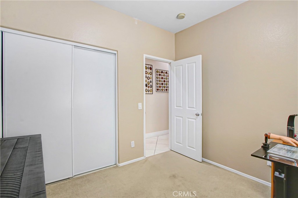 14571 Hummingbird Road Victorville, CA 92394 - Photo 16 of 42